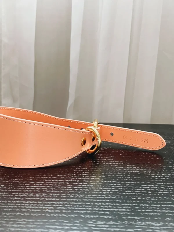 Haiwan Apricot Thin Leather Collar