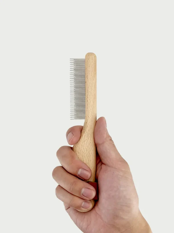 Haiwan Leather Detangling Comb