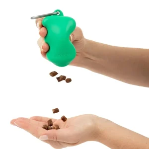 Haiwan Silicone Dog Treat Dispenser (Springer Green)